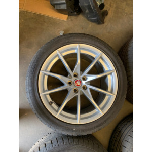 JAGUAR F-TYPE SET di 18 pollici ruote con pneumatici (argento) - Product Image 3