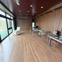 Maison conteneur modulaire préfabriquée extensible sur 2 étages, personnalisable, avec 3 chambres et salle de bain, pour villa résidentielle