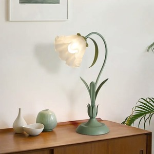 French Romantic Flower Desk Lamp Retro Atmosphere Sense Bedside <b>Table</b> <b>Lights</b> Cream Style Pastoral Country for Home Bedroom - Product Image 2
