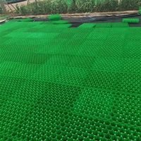Grille en plastique pour la stabilisation du sol, gravier, allée, pelouse, chemin