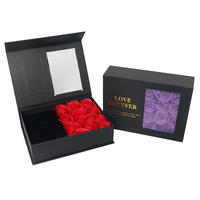 Rouge à lèvres de luxe, maquillage, parfum, emballage, boîtes cadeaux, fleur de rose, carton, papier cosmétique, boîte de gloss