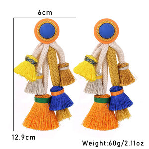 Nouvelles boucles d'oreilles à pampilles en polyester à la mode bohème - Product Image 2