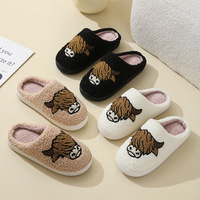 Pantoufles en peluche douces et chaudes pour l'hiver, motif animaux (chiens, chats, teckels) pour femmes, vente en gros
