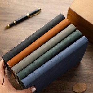 Diario de Cuero Personalizado, Cuaderno de Cuero A5 Grabado con Láser, Ideal como Regalo de Cumpleaños para Él o Ella - Product Image 4