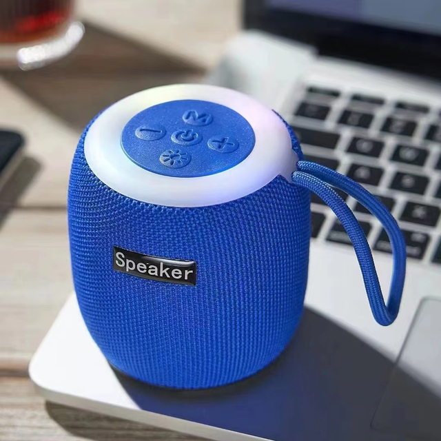 2025 New Arrival Home Outdoor Smart Small Mini Portable Bt Waterproof Wireless Speaker With Memory Card