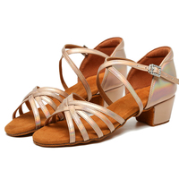 Chaussures de danse latine pour enfants en vente chaude, talon cubain professionnel, jolies sandales de danse bachata pour filles, fabrication artisanale