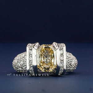 Anillo de Diamantes Amarillos de Lujo para Mujer, Oro Blanco de 14K, Banda Ancha con Detalles Laterales de Diamantes, Joyería de Compromiso, Regalo - Product Image 2