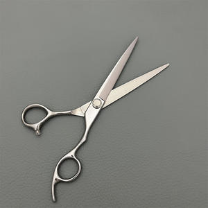 Tijeras Profesionales para Cabello de 7 Pulgadas, Acero Inoxidable 440C, para Diestros, Uso en Salón de Belleza, Tipo de Cuchilla Estándar - Product Image 3