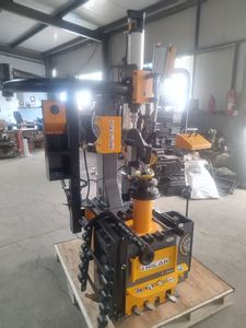 ماكينة فك وتركيب الإطارات الاحترافية الجديدة 2026 من تريكار، الأكثر مبيعًا للسيارات، ألوان قابلة للتخصيص، ماكينة تغيير إطارات أوتوماتيكية - Product Image 6