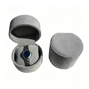 Cajas y Estuches para Relojes con Logotipo Personalizado al por Mayor, con Superficie de Cuero y Forro Interior de Terciopelo, Estuche de Viaje para Reloj en Forma Cilíndrica - Product Image 1