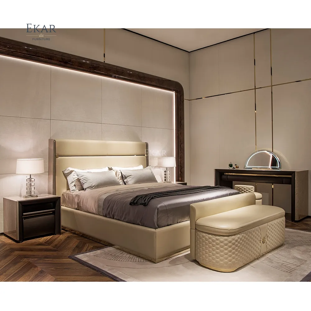 Altın fırçalanmış Metal lake Logo yatak-Premium kalite yatak odası mobilyası