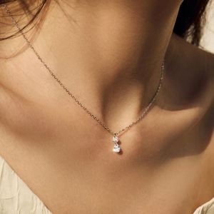 สร้อยคอจี้เพชรคิวบิกเซอร์โคเนีย 5A ชุบทองคำขาว 14K เงินแท้ S925 ดีไซน์ใหม่จาก Dylam ของขวัญวันครบรอบสำหรับผู้หญิง - Product Image 6