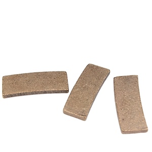 Segment diamanté sur mesure pour outil de découpe de marbre, idéal pour marbre, lave et roche volcanique - Product Image 3