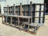 Moule en acier usiné CNC Laihe Hebei, découpe laser pour l'usinage d'escaliers préfabriqués en béton à ouverture latérale verticale coulissante