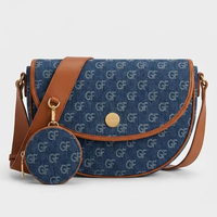 Tas Selempang Bermotif Vintage untuk Pria dengan Kantong Koin yang Dapat Dilepas Desain Monogram Retro Detail Huruf Kancing Emas Lima Warna