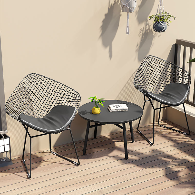 Black stainless steel {shell chair}