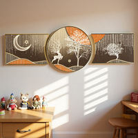 Triptyque mural moderne de luxe léger, encadré en bois massif et porcelaine cristalline, motif ciel étoilé et élan, pour fond de canapé