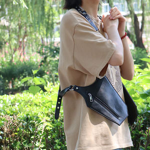 कस्टम महिलाओं के पु चमड़े पिस्तौलदान कार्निवल बैग दोहन बैग जेब के साथ अनुकूलन - Product Image 4