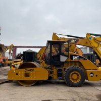 Rouleau Vibratoire CAT CS-683E d'Occasion : Performances Stables, Idéal pour le Compactage de Sols, Graviers et Fondations – En Promotion
