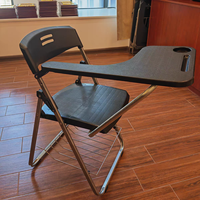 Chaise d'entraînement pliable de nouveau Style en plastique Pp partie de coque de siège chaises de classe d'étudiant d'école avec bloc-notes de Table pour adultes