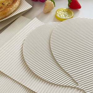 Papel para Hornear Desechable Personalizado, Antigrasa, Corrugado y de Doble Capa, Cuadrado y Redondo, para Alimentos Fritos - Product Image 3