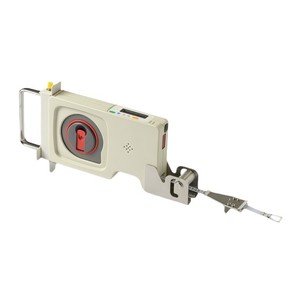 Cinta Métrica Digital Digitech de 3 Metros, Hoja de Acero Inoxidable, Cuerpo de Plástico, Hecho en Japón - Product Image 1