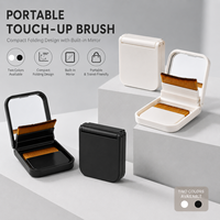 Brosse de voyage portable à marque privée 180 °   Pinceau de maquillage compact pliable avec miroir intégré et poils synthétiques doux