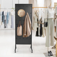 Présentoir porte-clés Mingtang Metal Pegboard Sneaker, présentoir porte-clés rotatif personnalisable