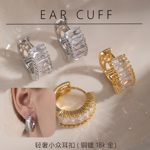 Boucles d'oreilles créoles dorées en zircon, rondes, géométriques, pour soirée, style manchette - Product Image 5
