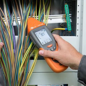 Kit de Localizador de Cables Electrónicos Sonel LKZ-720 - Garantía de 1 Año, Conjunto para Operación con 4 Transmisores - Product Image 6