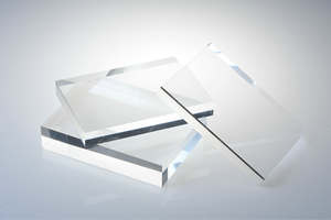 Feuille acrylique transparente résistante à l'eau salée marine à faible teneur en fer pour fenêtres de yacht - Product Image 3