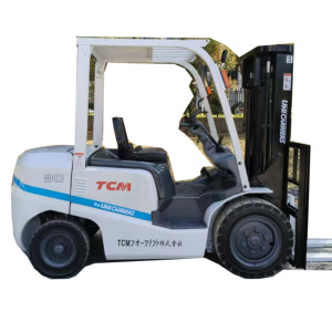 Chariot élévateur d'occasion TCM FD30 de haute qualité de 3 tonnes fabriqué au Japon chariot élévateur diesel prêt à expédier - Product Image 1