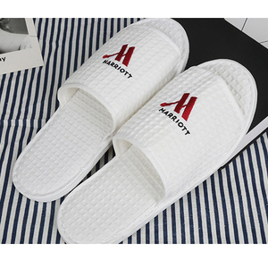 Pantoufles de spa type droit, pour hôtel, blanc, livraison depuis l'usine, chaussons confortables, pour l'hiver - Product Image 5
