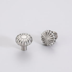 Minimalist <b>Silver</b> Brushed Cabinet <b>Knobs</b> Zinc Alloy Round Spherical Design Durable <b>Drawer</b> Wardrobe Handle - Product Image 3