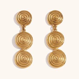Set di gioielli di moda donna europei stati uniti collana a spirale di personalità temperata 18K placcato oro conchiglia orecchini anello - Product Image 5
