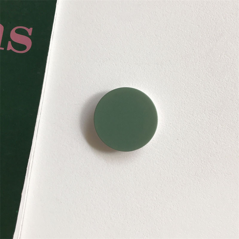 สีเขียวเข้ม