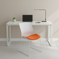 Chaise de bureau moderne et simple du fabricant, structure empilable avec dossier ergonomique, coussin d'assise souple, antidérapante pour usage professionnel