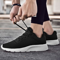 2022 nouvelle mode respirant léger hommes femmes amoureux grande taille 45,46,47 taille noir chaussures baskets formateurs