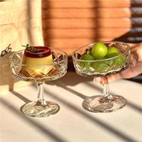 Hoge glazen ijscoupe, Instagram yoghurt fruitpudding ijscoupe
