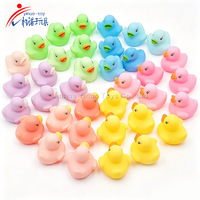 Canard en caoutchouc scintillant créatif, jouet de bain flottant, canard en vinyle imperméable, jouet anti-stress pour adultes et enfants