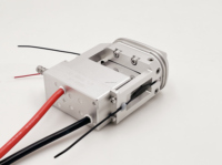 Module de diodes laser 1600W 808nm 16 barres LT HPL avec Lightcone en saphir et intégration TEC pour la réparation de poignées de lampes de flash