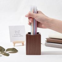 Organisateur de bureau moderne en bois de couleur noyer Boîte de rangement de bureau polyvalente Porte-crayon et stylo en bois naturel