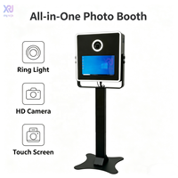 Miroir Photo Booth à Impression Instantanée 15,6 pouces avec Éclairage LED RGB, Mode Selfie SLR, Design Ovale, Écran Tactile, Métal, Wi-Fi, Garantie 2 Ans