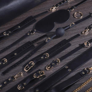 ชุดทาสหนังแท้สำหรับผู้ใหญ่ผู้ใหญ่ที่หนีบหัวนมและแส้ที่หนีบหัวนม - Product Image 3