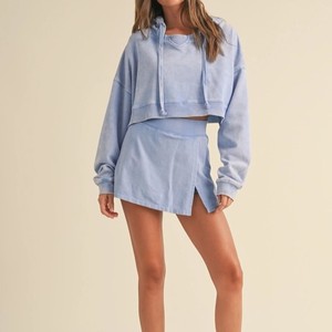 Bán Buôn Tùy Chỉnh Mới Thời Trang Phụ Nữ Giản Dị Áo Thun Áo Ngắn Váy Hai Mảnh Thiết Lập Nhà Sản Xuất - Product Image 1