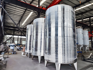 Tanque de Fermentación de Acero Inoxidable de 2000L para la Elaboración de Vino, Vino Tinto y Cerveza - Product Image 1