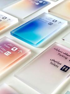 Producción de Tarjetas de Acrílico Según Diseño del Cliente, con Degradado de Color, Resistentes a Arañazos y al Desgaste - Product Image 6