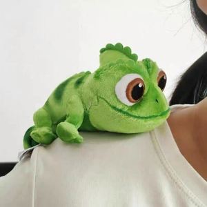 En gros Pascal Bear Shoulder Plus avec aimant caméléon et lézard assis et base à disque, jouet en maille lavée pour le soulagement du stress - Product Image 1
