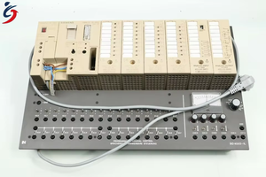 Controlador programable <span class=keywords><strong>LN</strong></span> completamente nuevo, incluye tarjetas |   SO 40031L - Product Image 1