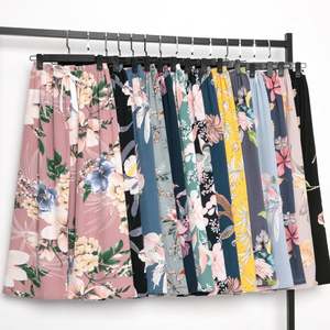 Pantalones de Mujer, Finos, para Primavera/Verano, Talla Grande, Estampado de Dibujos Animados, Holgados, Cómodos, Lindos y Largos - Product Image 1